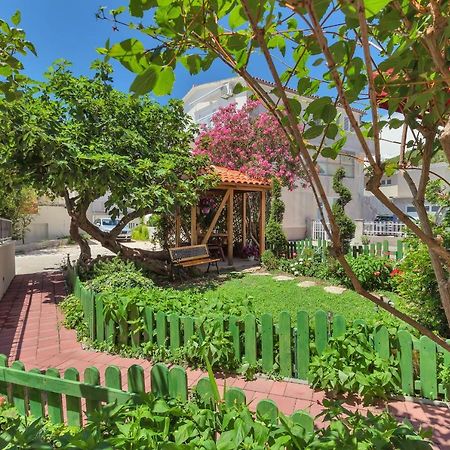 Apartmani Luna Baška Voda Dış mekan fotoğraf