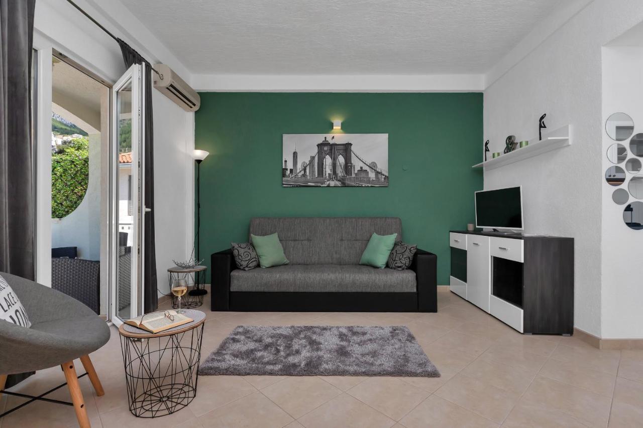 Apartmani Luna Baška Voda Dış mekan fotoğraf