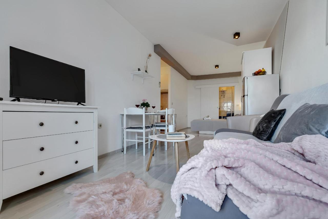 Apartmani Luna Baška Voda Dış mekan fotoğraf