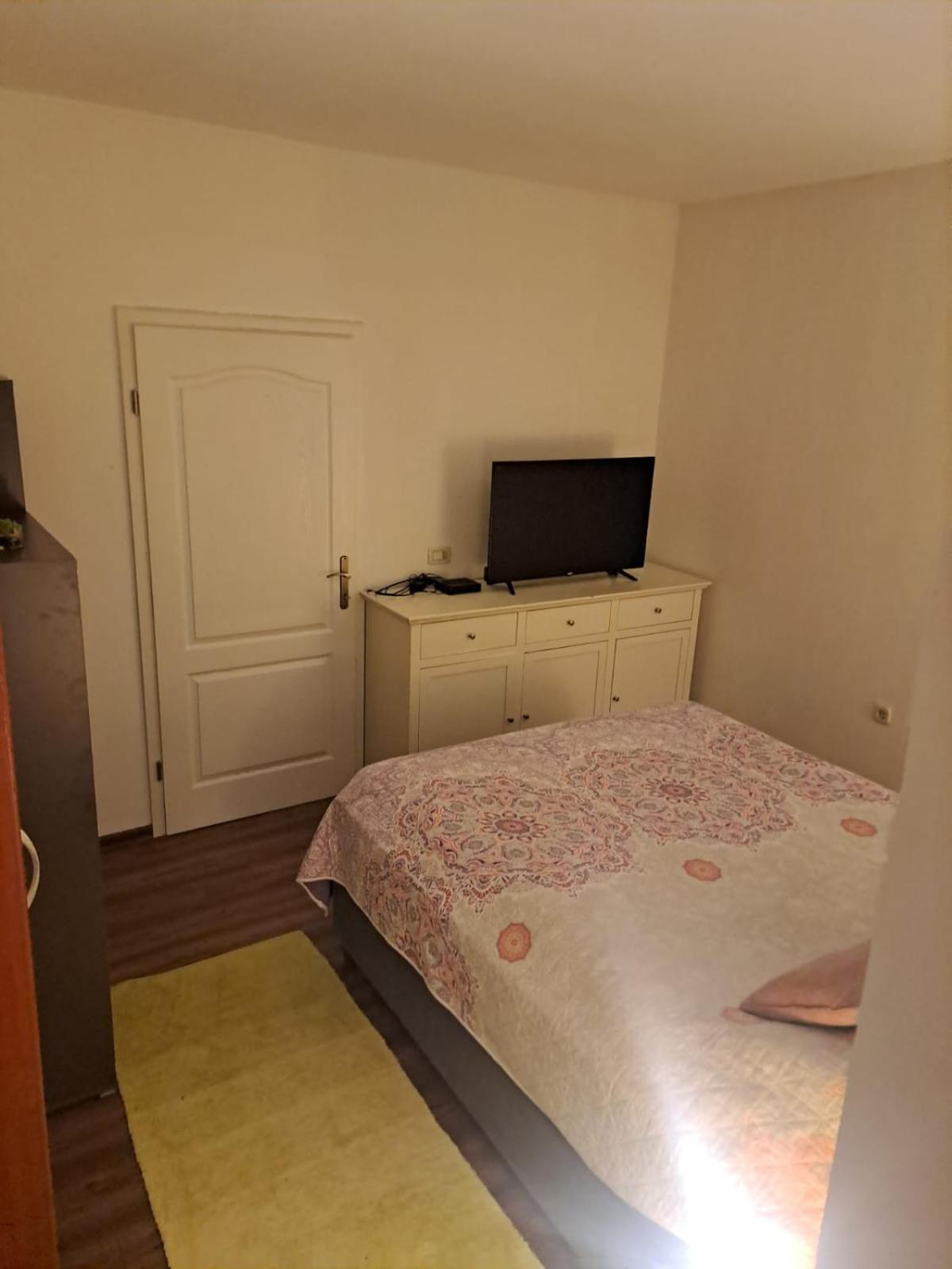 Apartmani Luna Baška Voda Dış mekan fotoğraf